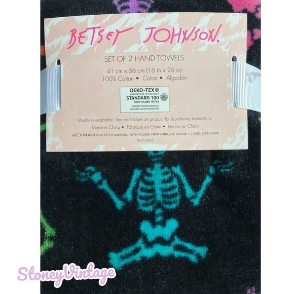 Betsey Johnson Halloween Hand Towel Set Rainbow Skeletons doing yoga - Picture 2 of 3